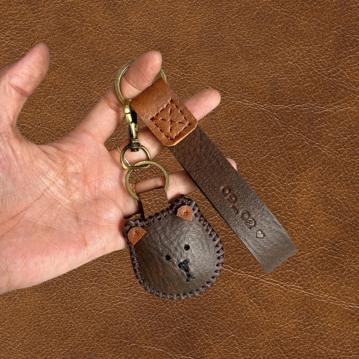 Personalized Handmade Leather Keychain – Custom Name Gift for Him