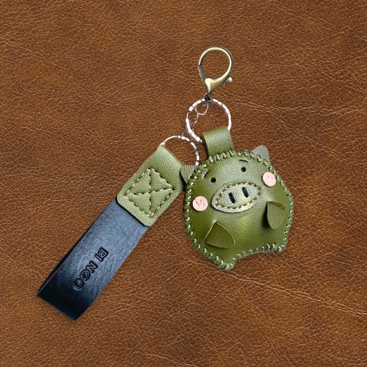 Personalized Handmade Leather Keychain – Custom Name Gift